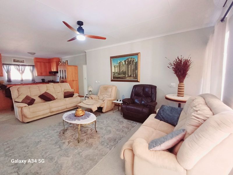 House For Sale in Modimolle Central - Photo 4