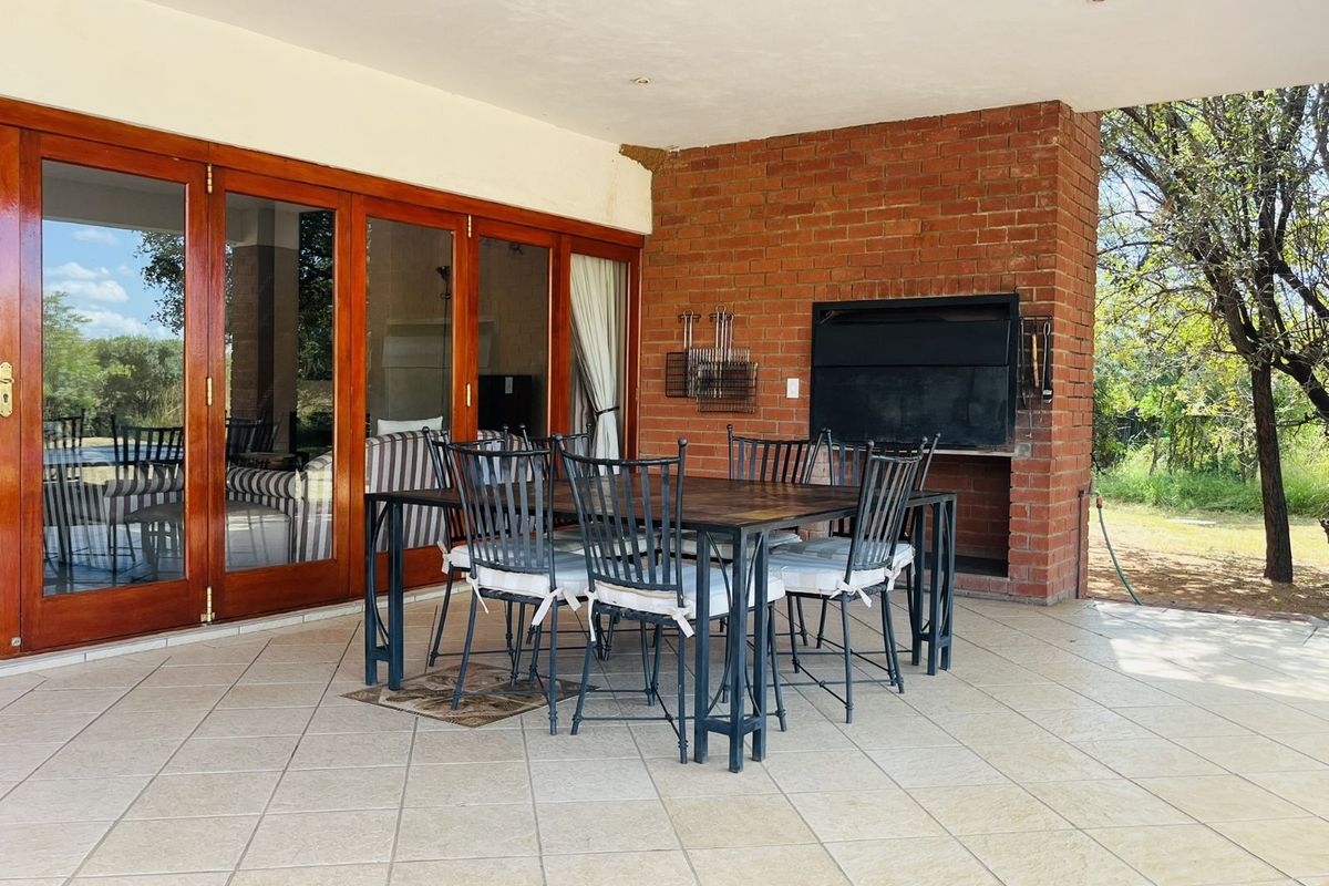 House For Sale in Zebula Golf Estate - Photo 3