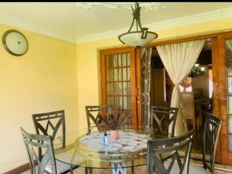 House For Sale in Cresslawn - Photo 10