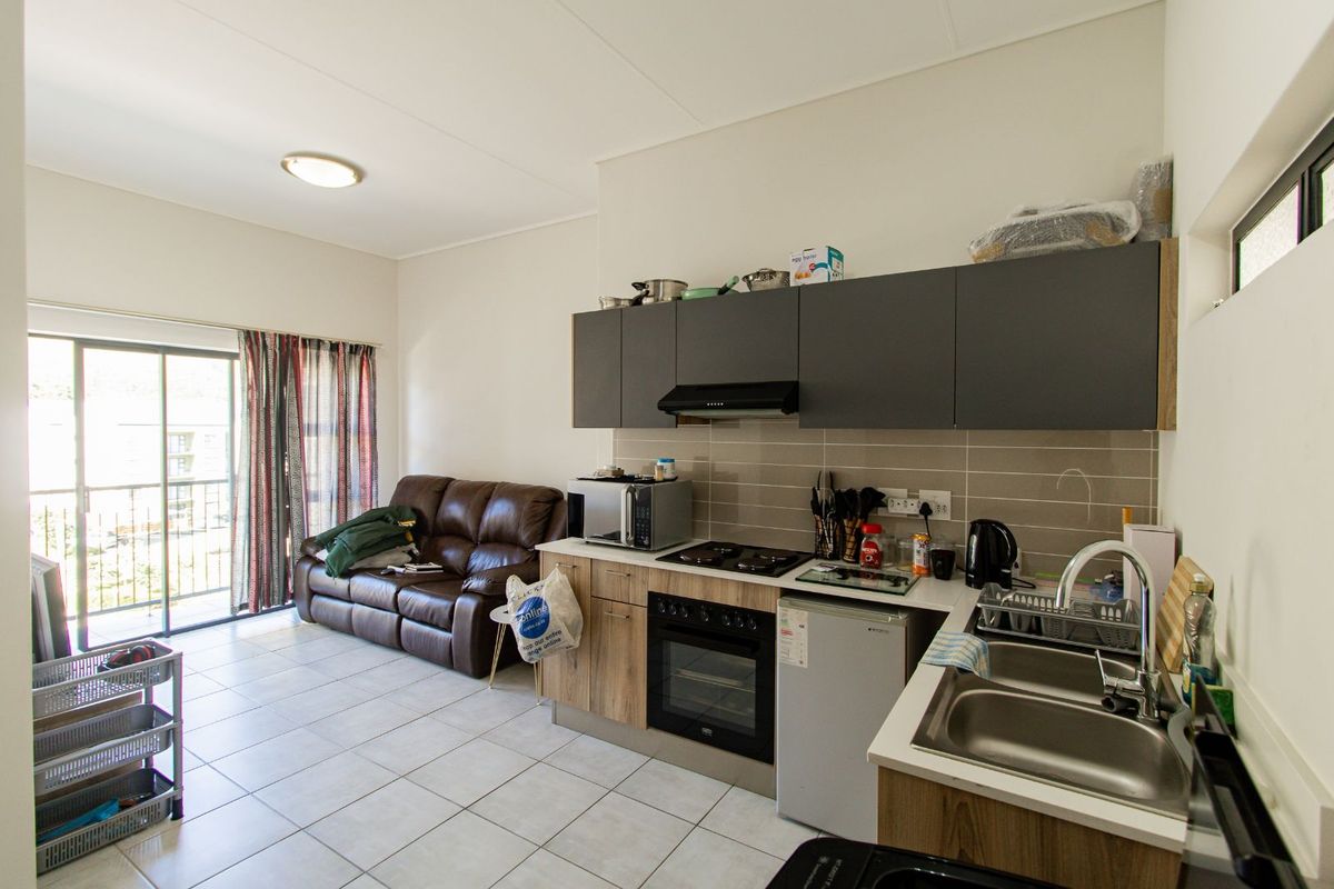 Apartment For Sale in Firlands - Photo 2