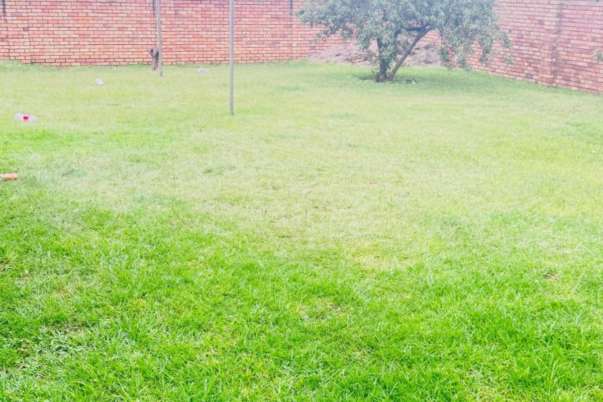 House For Sale in Reyno Ridge - Photo 5