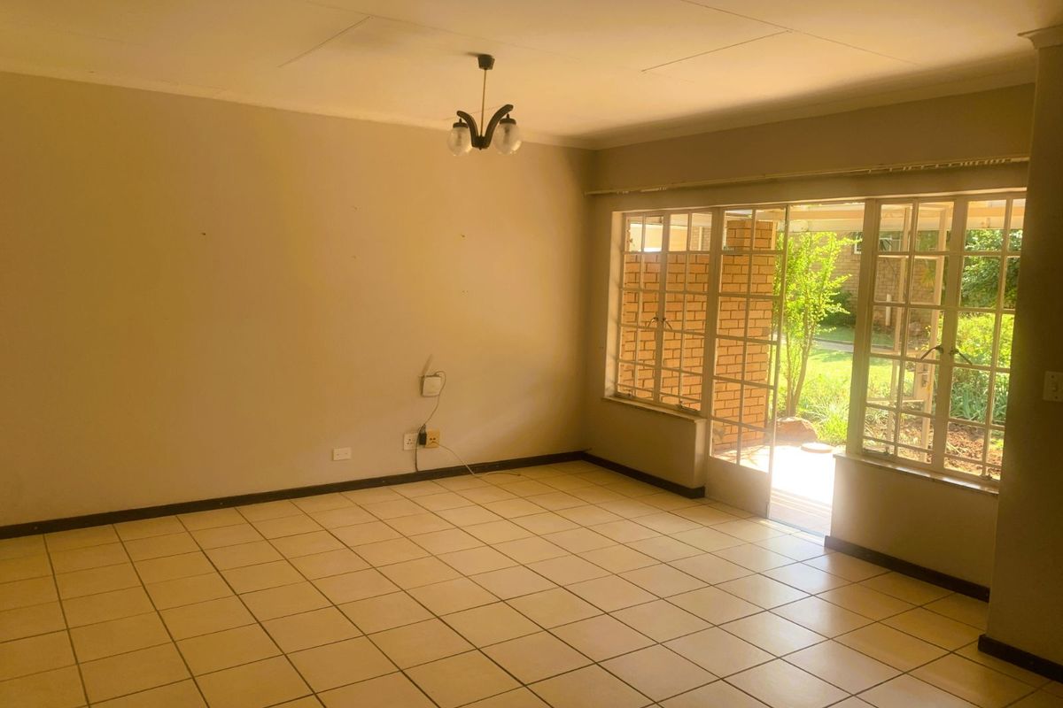 Townhouse For Sale in Bela Bela Central - Photo 5