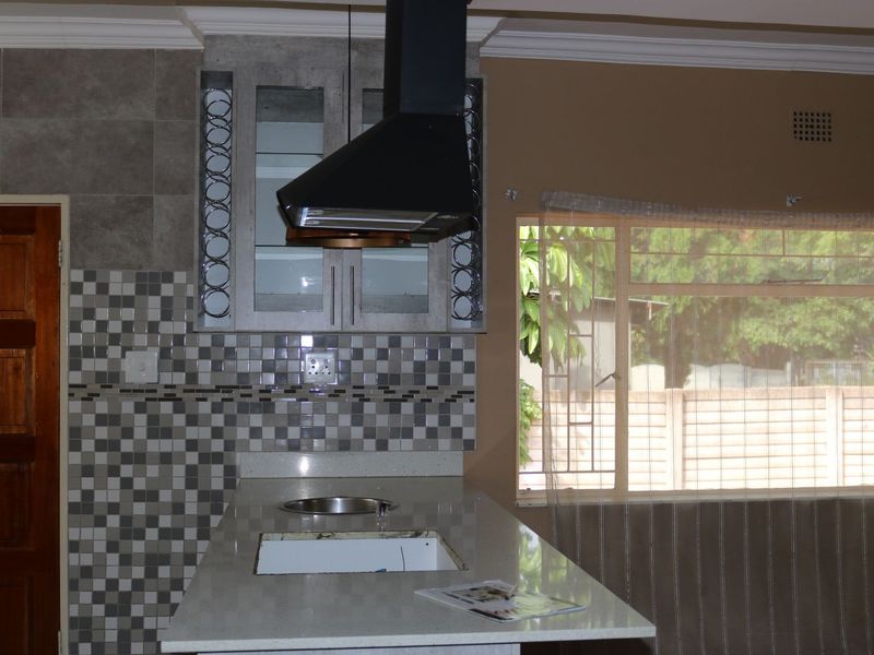 House For Sale in Bela Bela Central - Photo 3