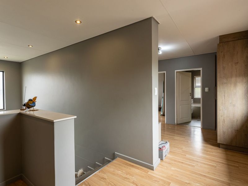 Townhouse For Sale in The Hills Game Reserve Estate - Photo 8