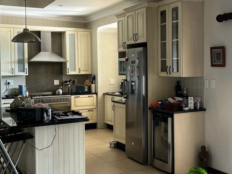 House For Sale in Highveld - Photo 7