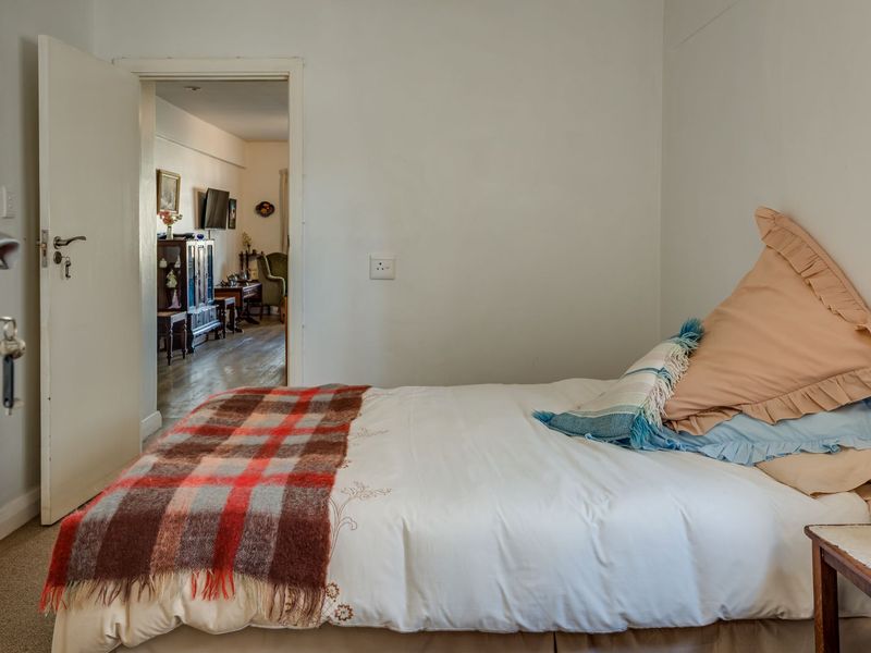 Apartment For Sale in Humewood - Photo 4