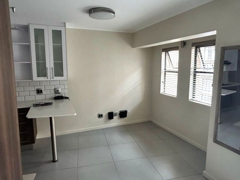 Apartment For Sale in Hatfield - Photo 4