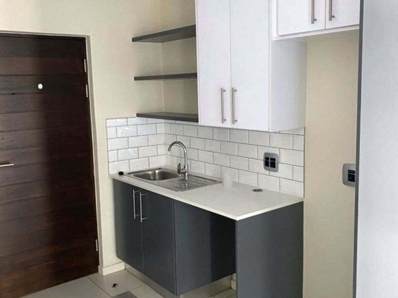 Apartment For Sale in Hatfield - Photo 4