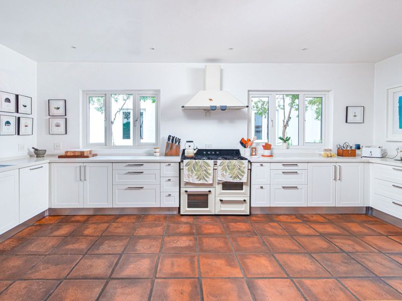 House For Sale in Bryanston - Photo 8