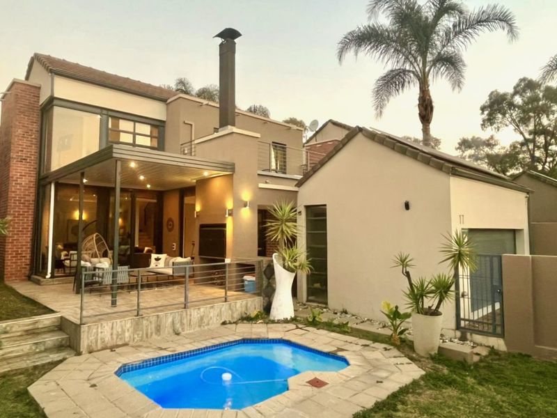 House For Sale in North Riding - Photo 7