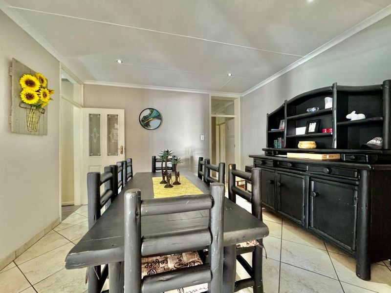 House For Sale in Secunda Central - Photo 9