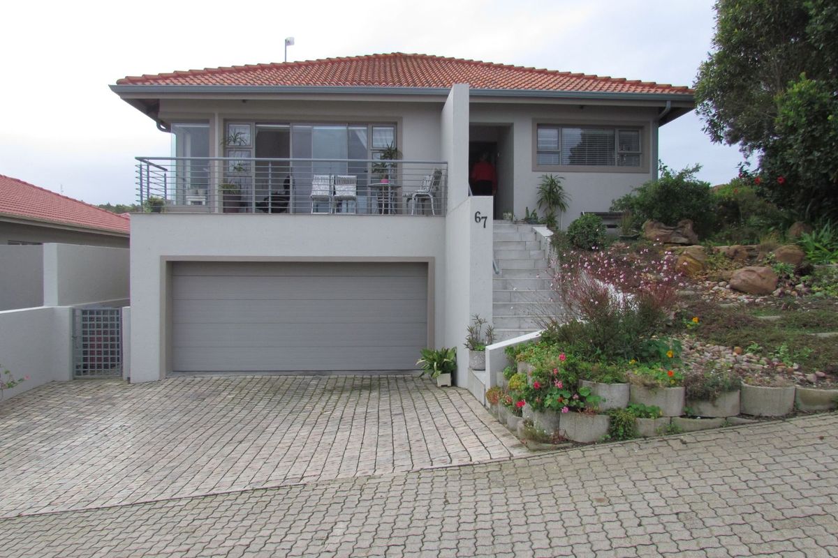 House For Sale in Avonddans - Photo 2