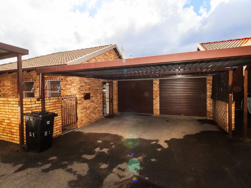 Townhouse For Sale in Honeydew Ridge - Photo 7