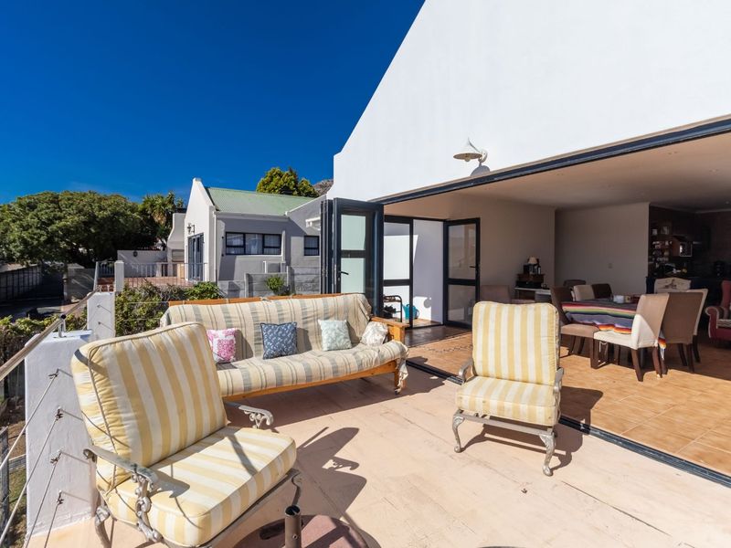 House For Sale in Mansfield - Photo 5