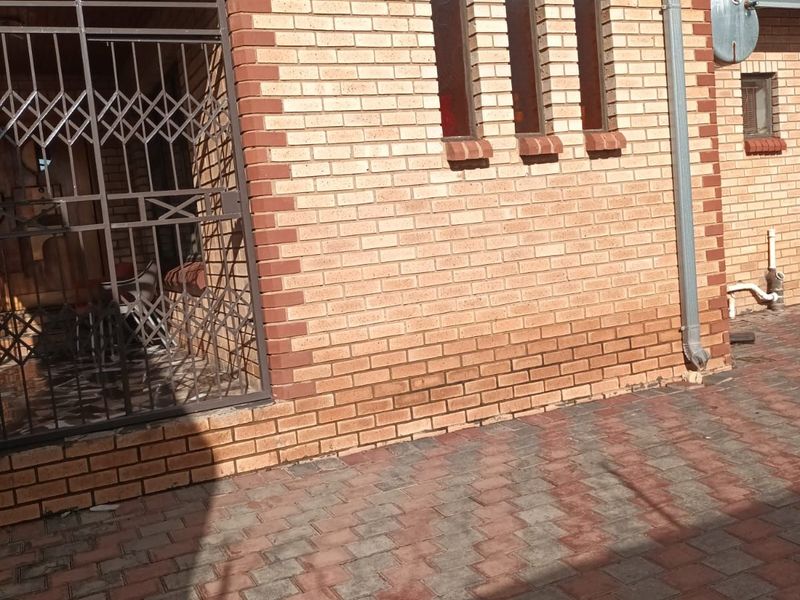 House For Sale in Mabopane Central - Photo 7