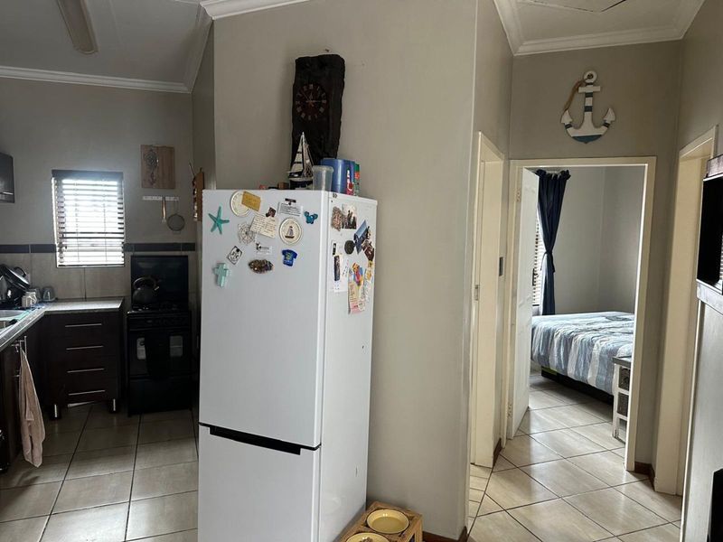 Townhouse For Sale in Terra Nova - Photo 2