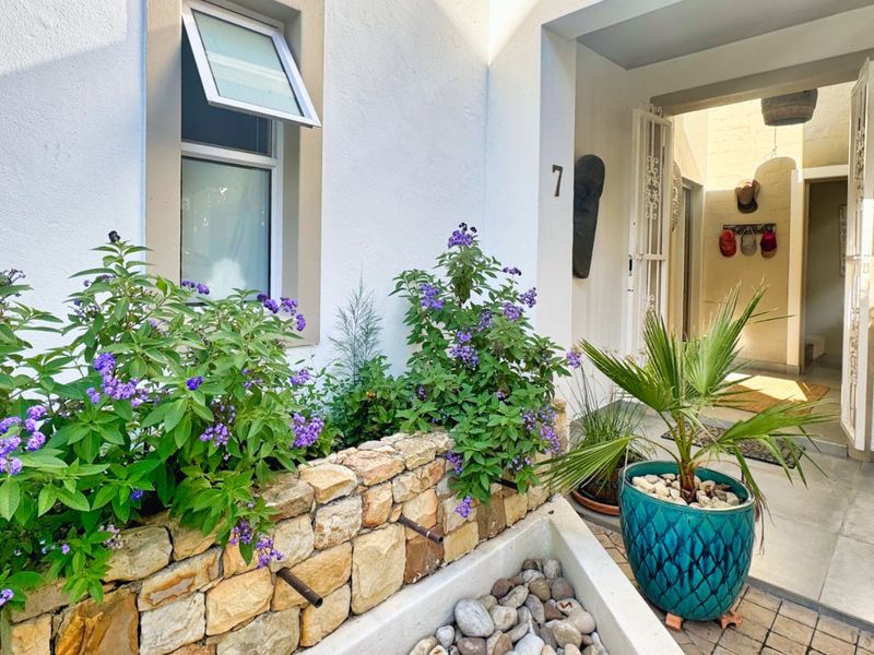 House For Sale in Capolavoro - Photo 3