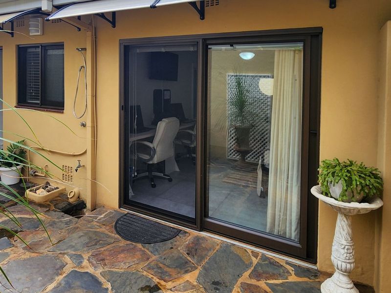 Townhouse For Sale in Shakas Rock - Photo 6