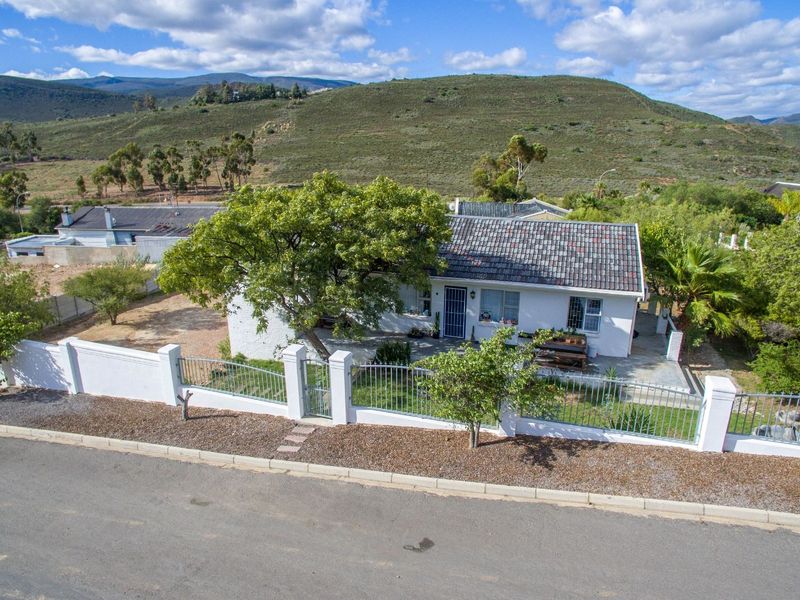 House For Sale in Montagu Central - Photo 3