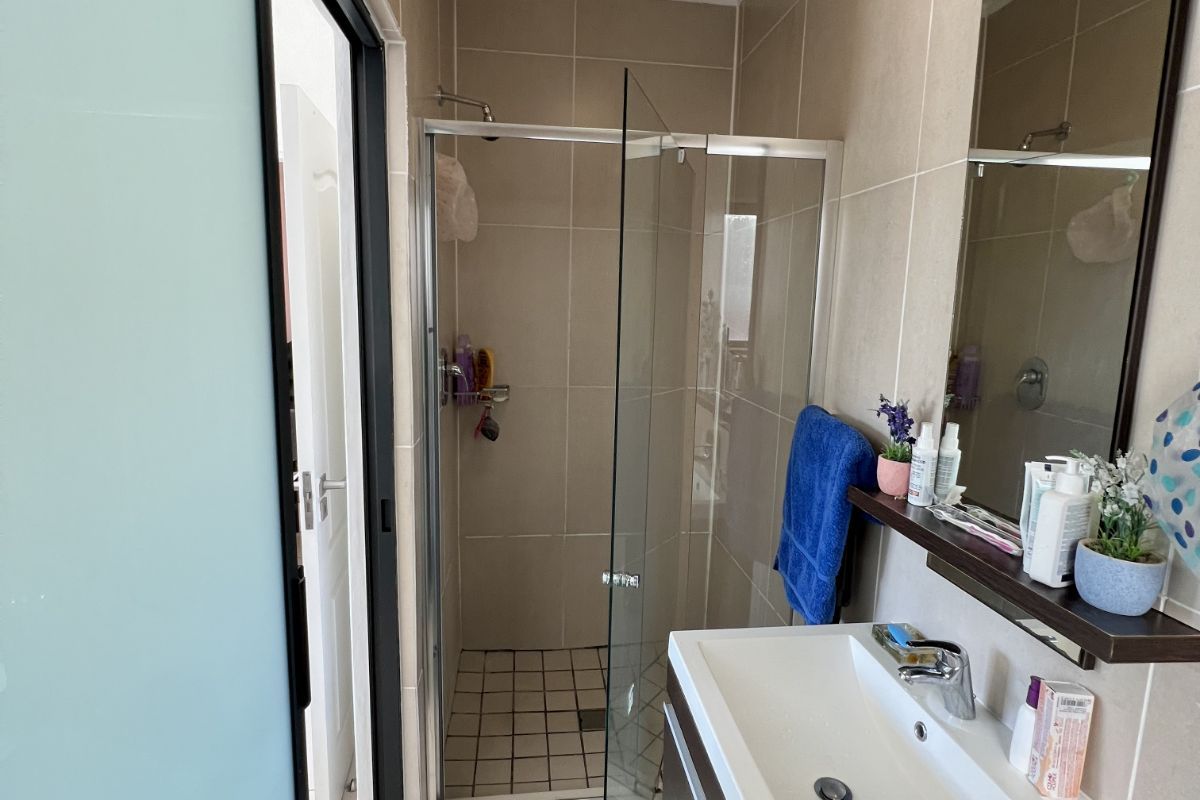 Apartment For Sale in Fourways - Photo 5