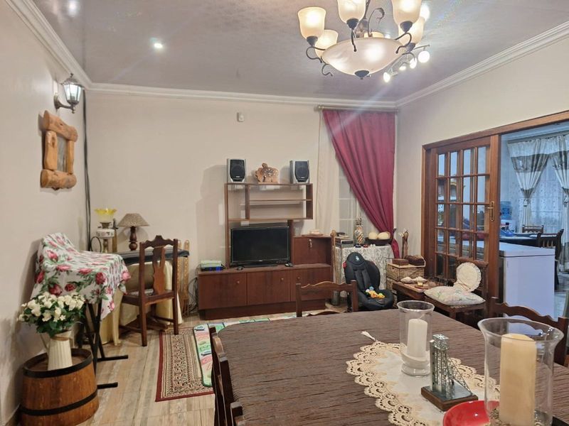 House For Sale in Cullinan Central - Photo 8