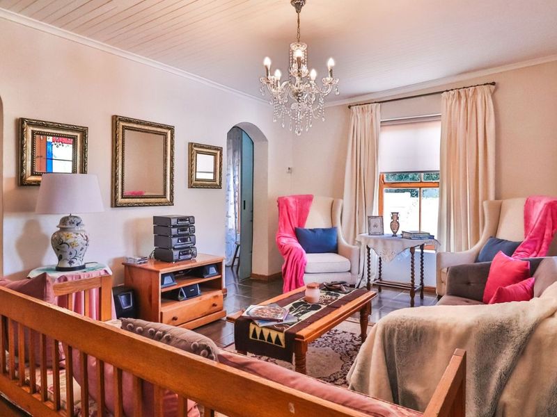 House For Sale in Montagu Central - Photo 3