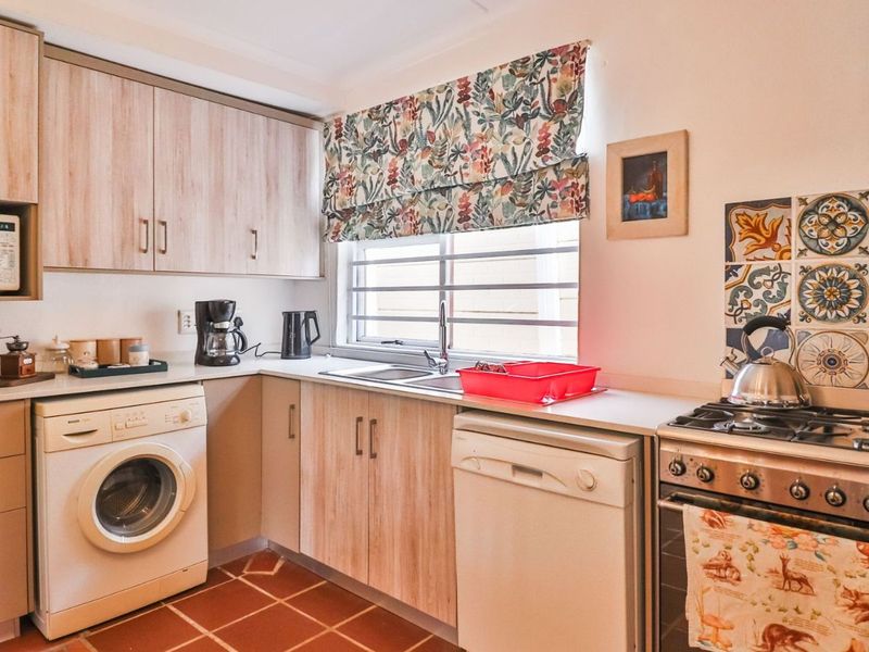 House For Sale in Montagu Central - Photo 10