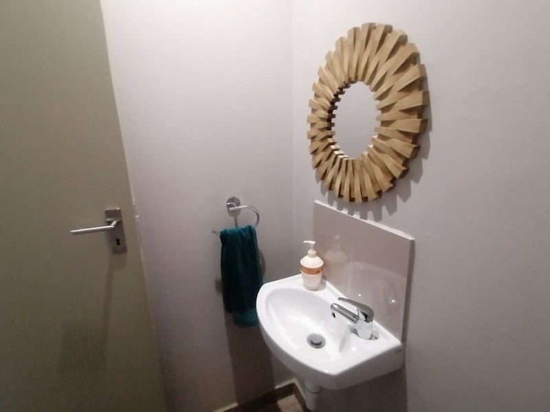 Apartment For Sale in Doornpoort - Photo 10