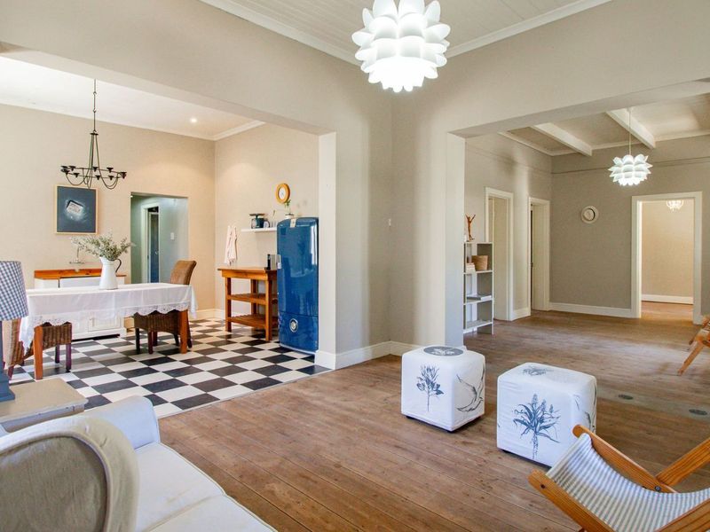 House For Sale in Villiersdorp Central - Photo 2