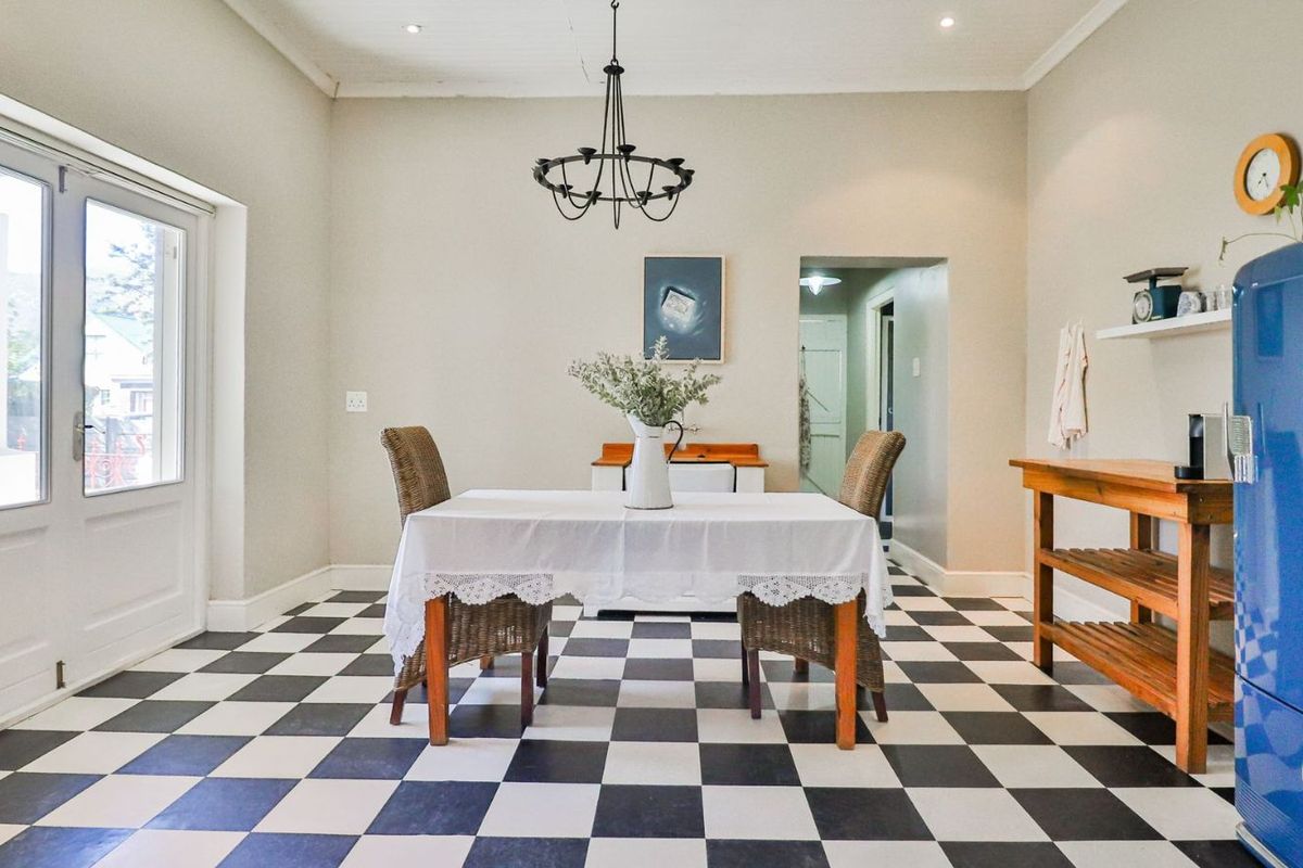 House For Sale in Villiersdorp Central - Photo 3