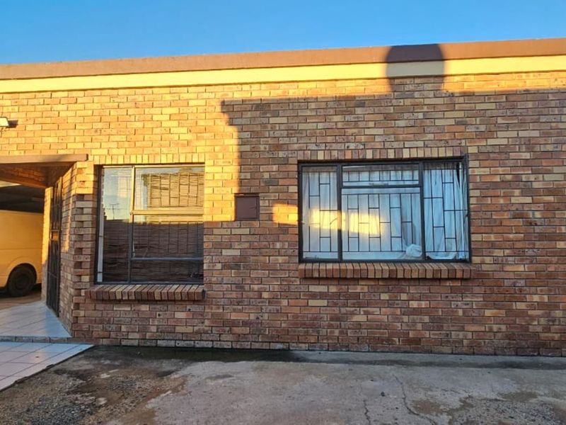 House For Sale in Homestead - Photo 8