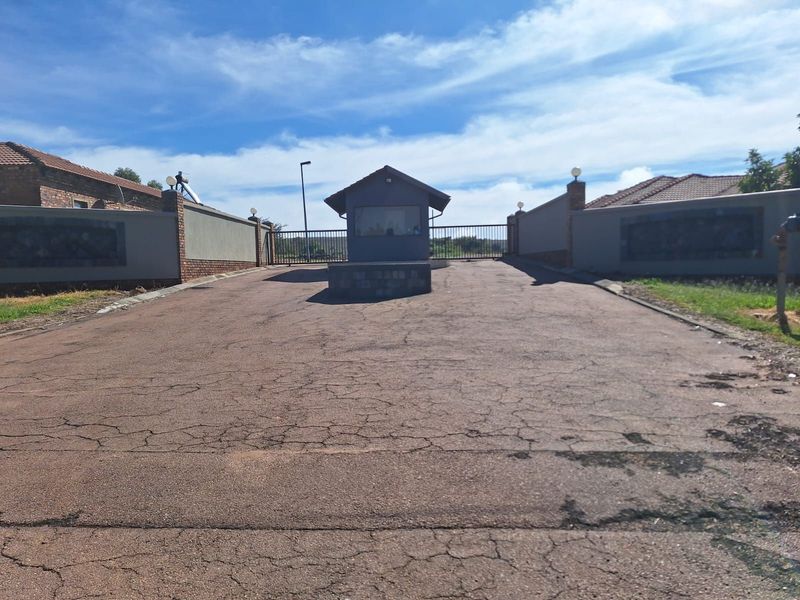 Vacant Land Residential For Sale in Cullinan Central - Photo 4