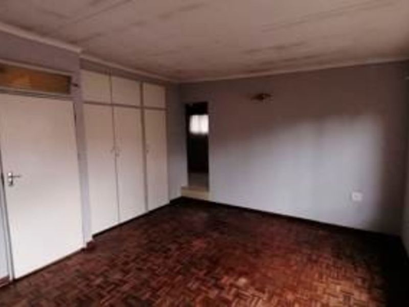 House For Sale in Windsor West - Photo 9