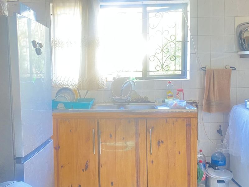 House For Sale in Greenbury - Photo 6