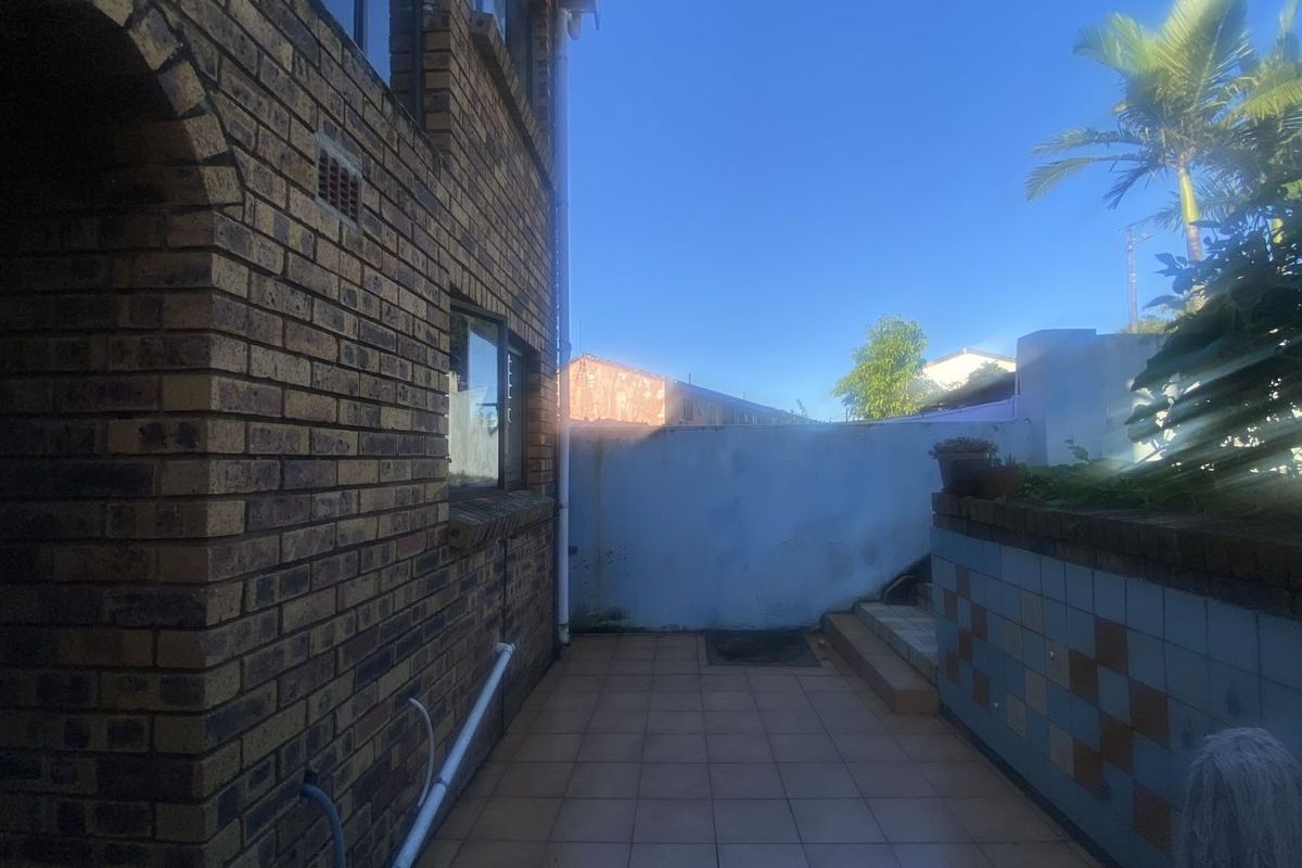 House For Sale in Greenbury - Photo 2