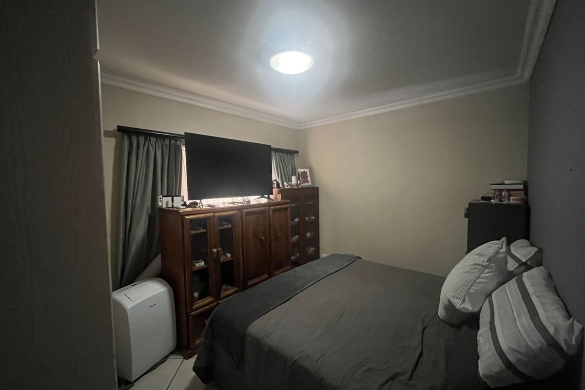 Townhouse For Sale in Mookgopong Central - Photo 4