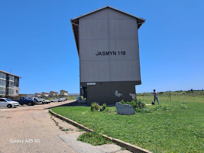 Apartment For Sale in Algoa Park - Photo 2