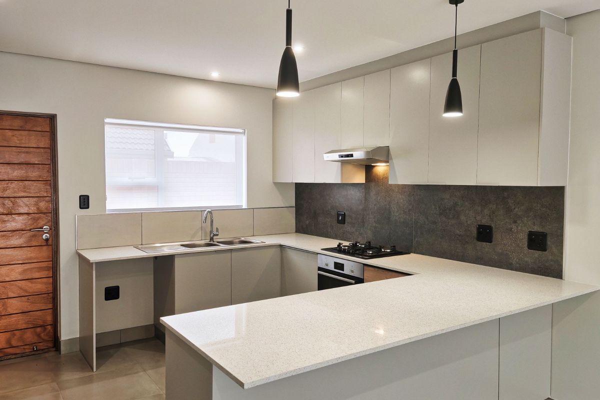 House To Rent in George Central - Photo 3