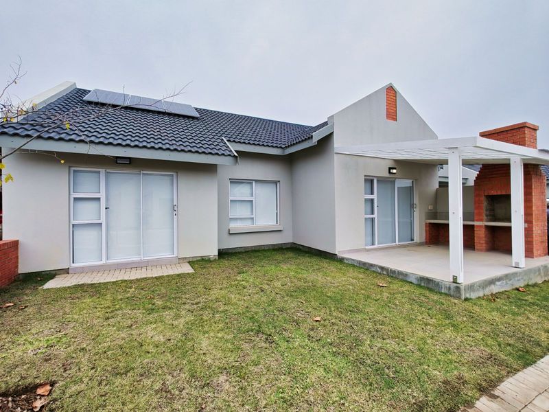 House To Rent in George Central - Photo 2