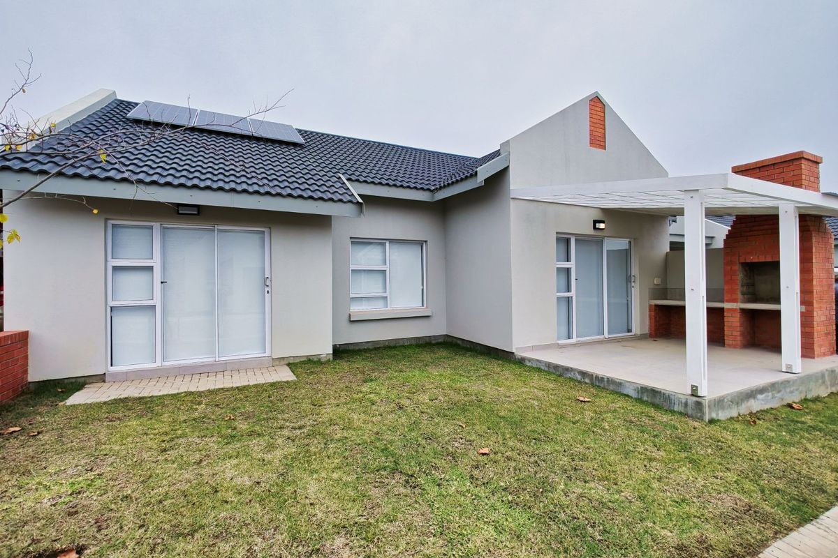 House To Rent in George Central - Photo 2