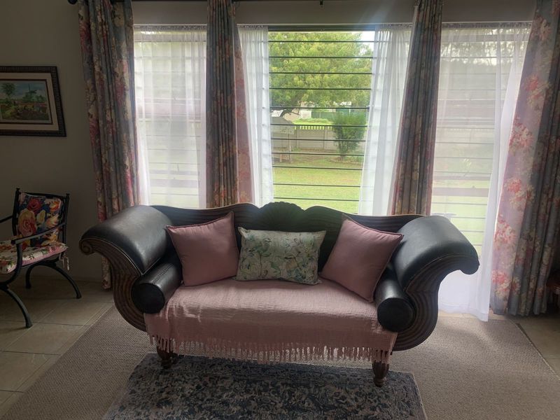 House For Sale in Albertinia Central - Photo 8