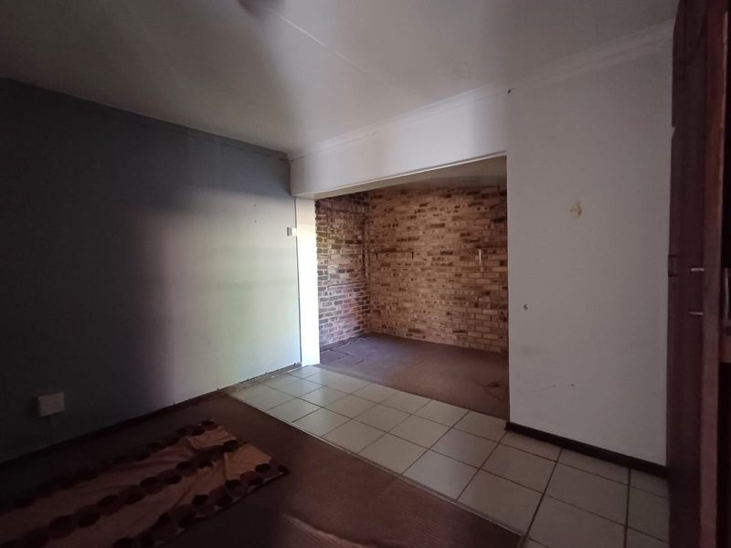 House For Sale in Randlespark - Photo 9
