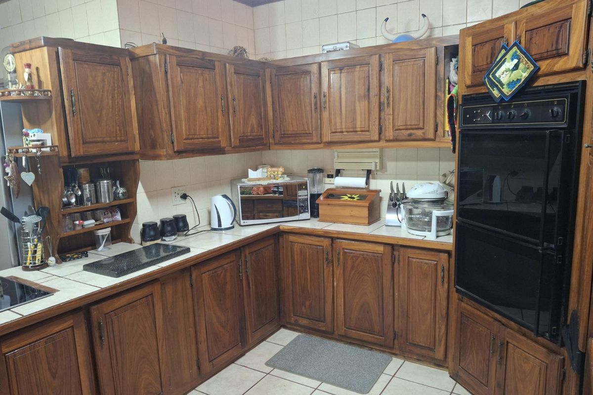 House For Sale in Dorandia - Photo 5