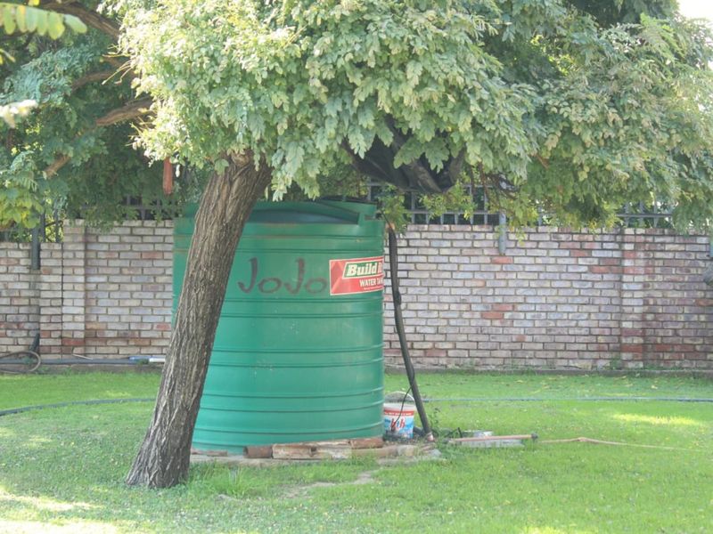 House For Sale in Christiana Central - Photo 4