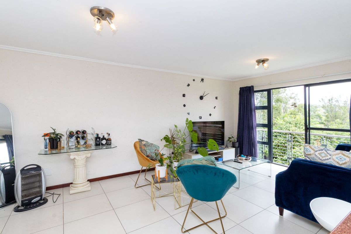 Apartment For Sale in Jackal Creek Golf Estate - Photo 2