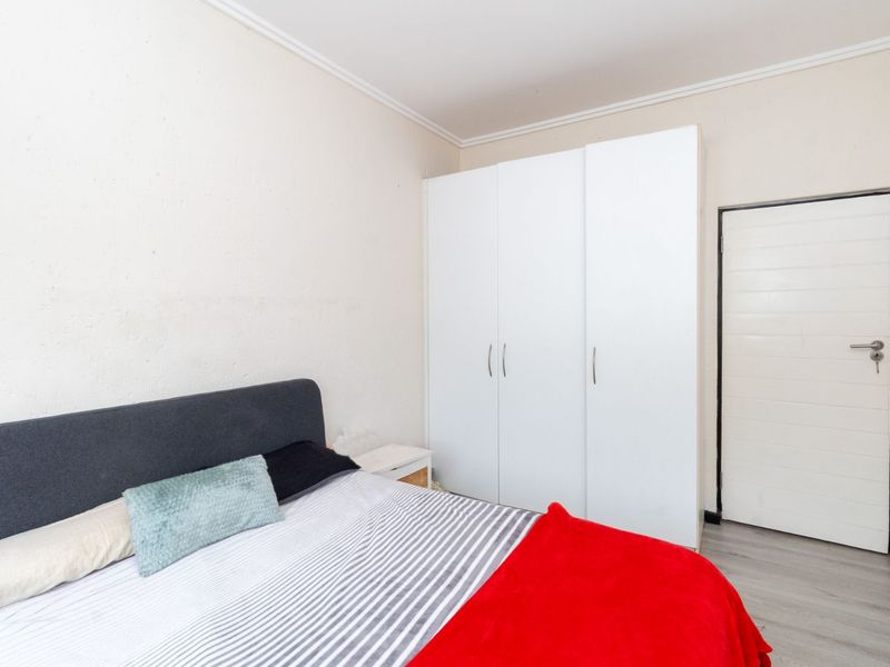 Apartment For Sale in Jackal Creek Golf Estate - Photo 8