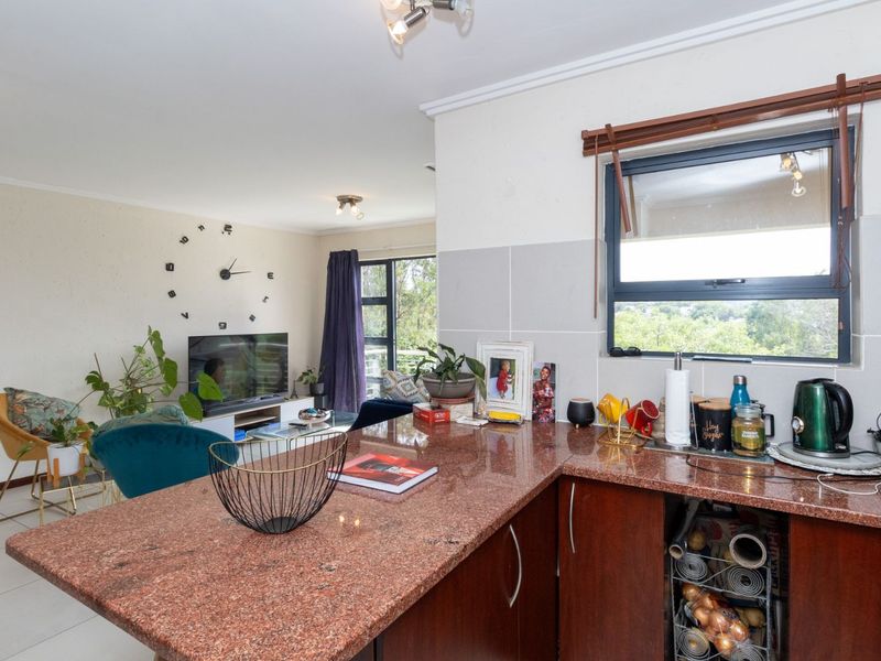 Apartment For Sale in Jackal Creek Golf Estate - Photo 6