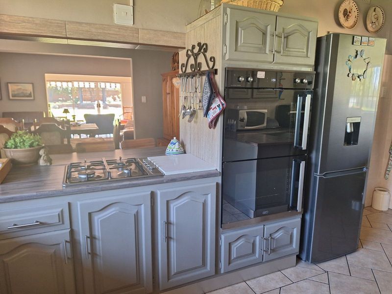 House For Sale in Cullinan Central - Photo 5