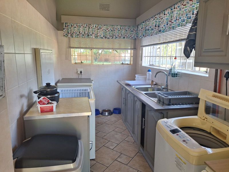 House For Sale in Cullinan Central - Photo 8