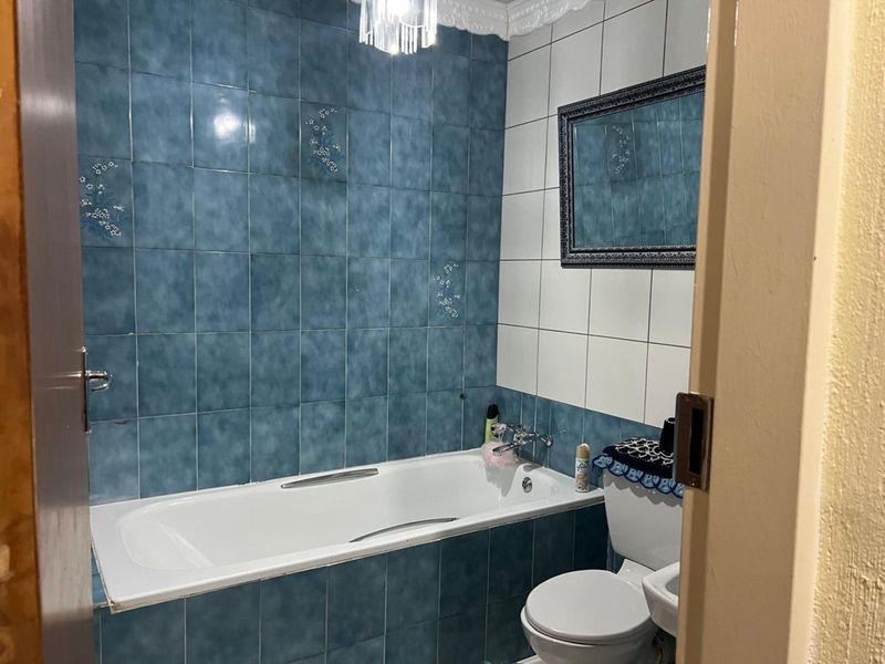 House For Sale in Volksrust Central - Photo 8